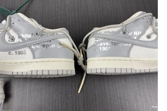 DM1602-117 42 Lot Dunk Nike O-W Low 0807